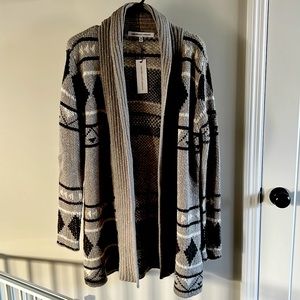 Women’s sweater cardigan size medium - new